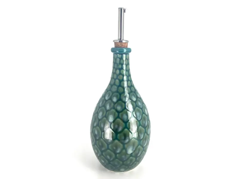Bouteille à huile en céramique bleu canard décor écailles. fait main à Salernes