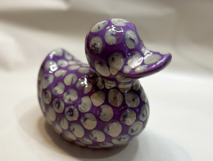 Canard en Céramique Violet – Image 2