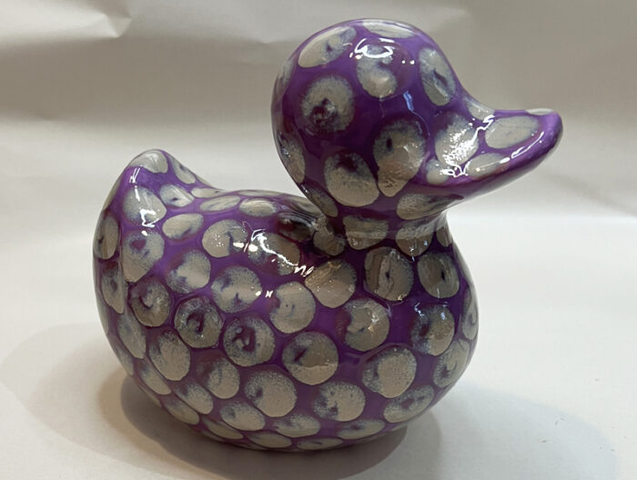 Canard en Céramique Violet – Image 5