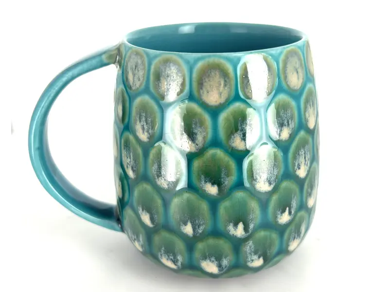 Grand mug rond turquoise signé Véro Vagh